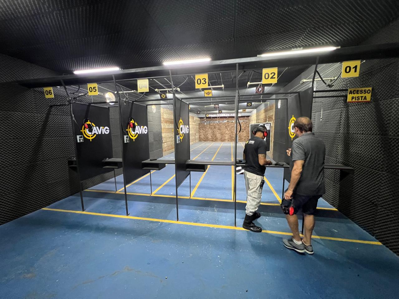 Estande de tiro da PUMP Armas em Salvador/BA